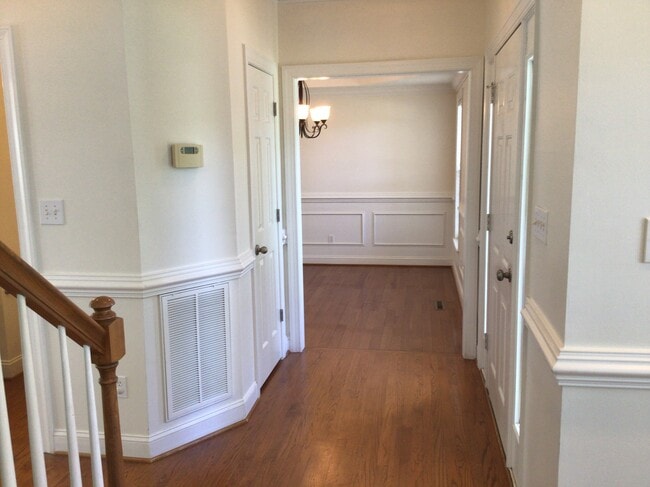 Photo - 4130 Leinbach Dr