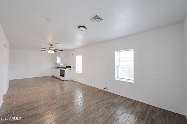 Photo - 1215 W Pima St