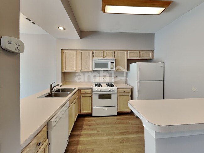 Photo - 104 Polaris Dr