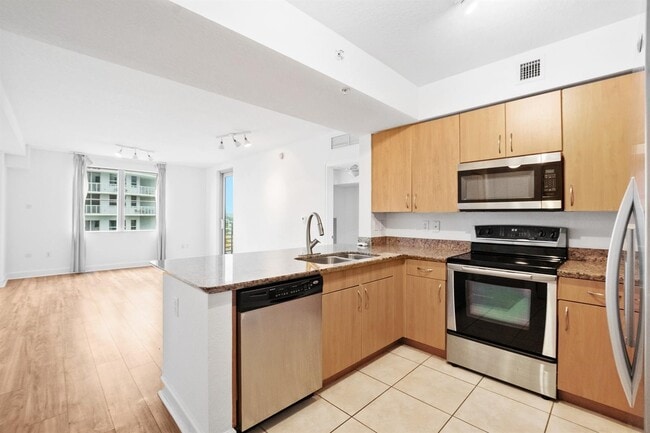Photo - 1830 Radius Dr Unit #913 ONE OF A KIND