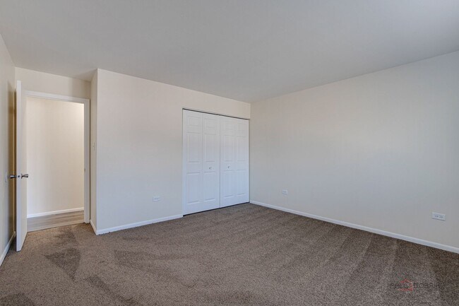 Woodlands Apartment Homes