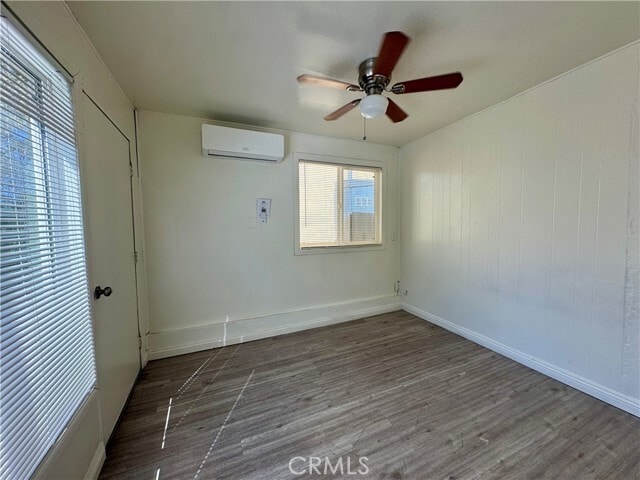 Photo - 618 S Ford Blvd