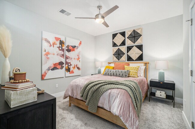 Photo - West End Lofts