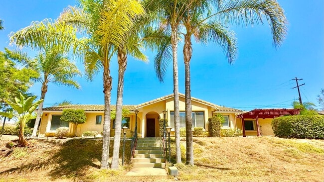 Building Photo - Wonderful Single Story Ranch Style Home on...