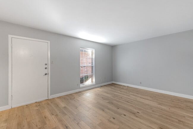 Photo - 9029 Gaylord Dr Unit 129