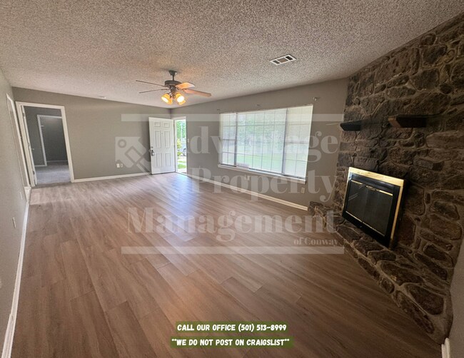 Photo - 9 Mdw Crk Dr