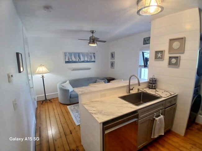 119 Water St Unidad 4