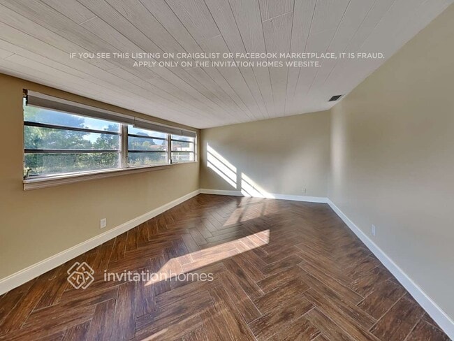 Photo - 2490 Florida Mango Rd