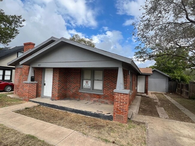 Photo - $0 First Month's Rent / $0 Deposit at Move-in