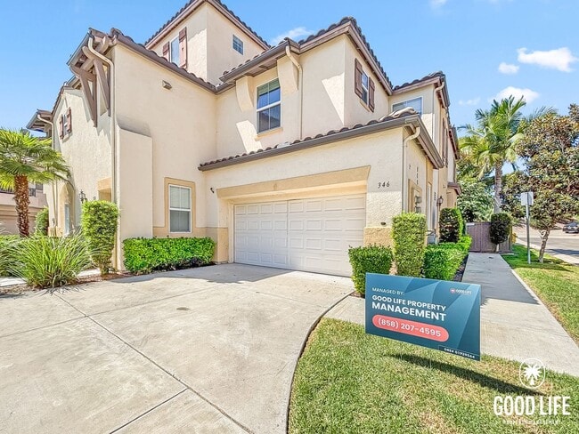 Stunning 3BD/2.5BA Townhouse in Eastlake W... - Stunning 3BD/2.5BA Townhouse in Eastlake W...