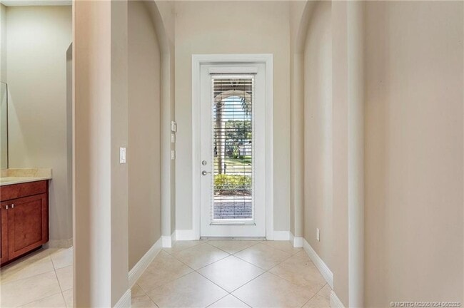 Photo - 569 SE Fascino Cir