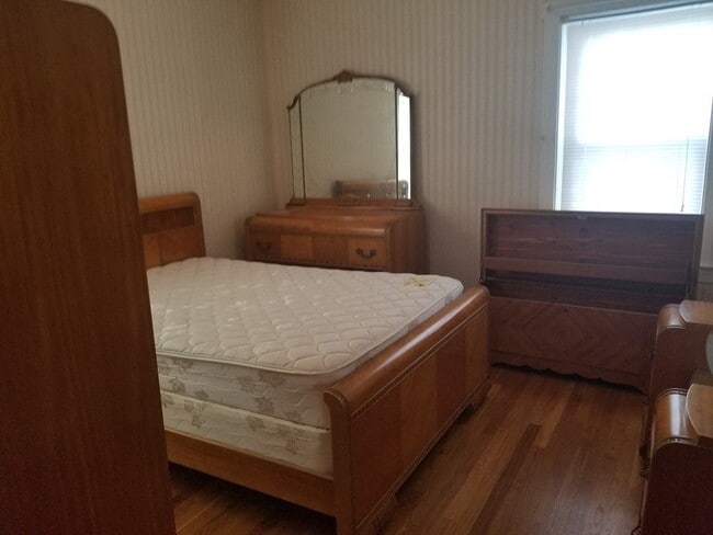 Photo - 117 Thomas St Unit 2