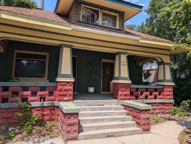 Building Photo - 9WIL919 Unit 2