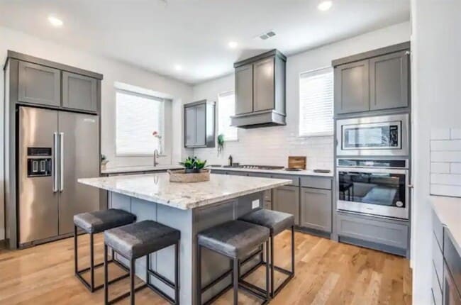 Photo - 4427 Viburnum Dr