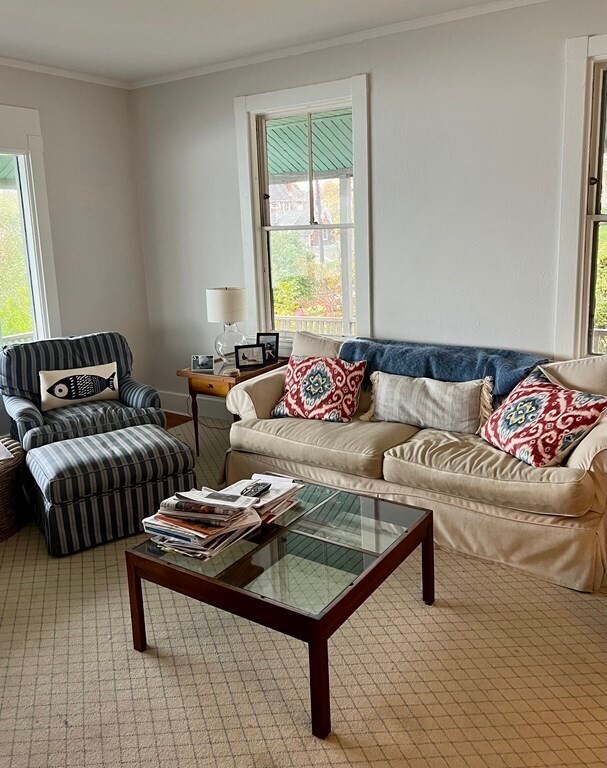 Photo - 55 Whiton Ave