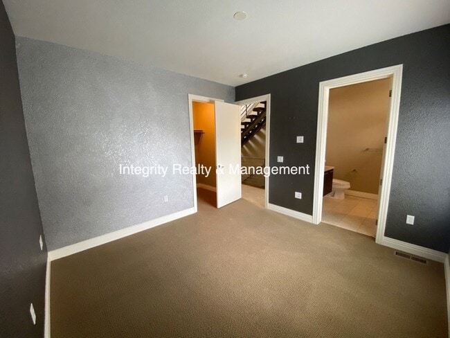 Photo - 2620 W Front View Cres Dr