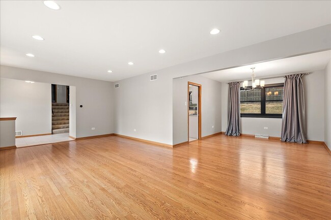 Photo - 7440 W Manitoba Dr