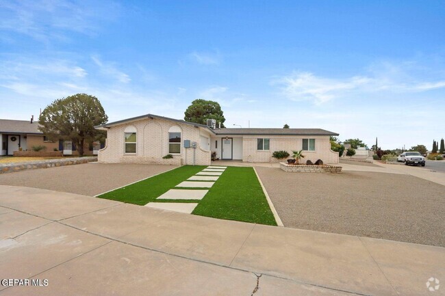 Building Photo - 2912 Hector Dr Rental