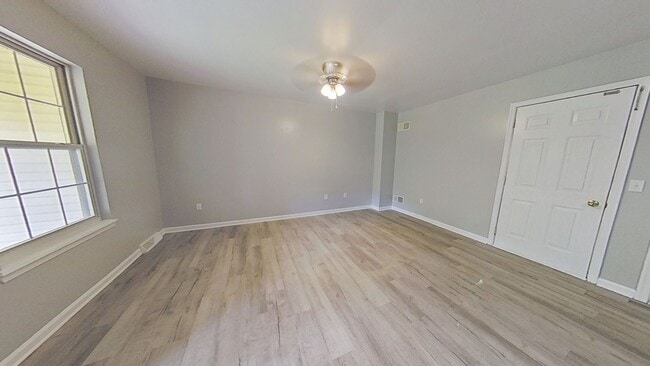 Photo - Recently Renovate 3 Bedroom Townhome