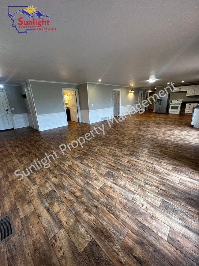 Photo - Charming Country Home with Bonus Room and ...