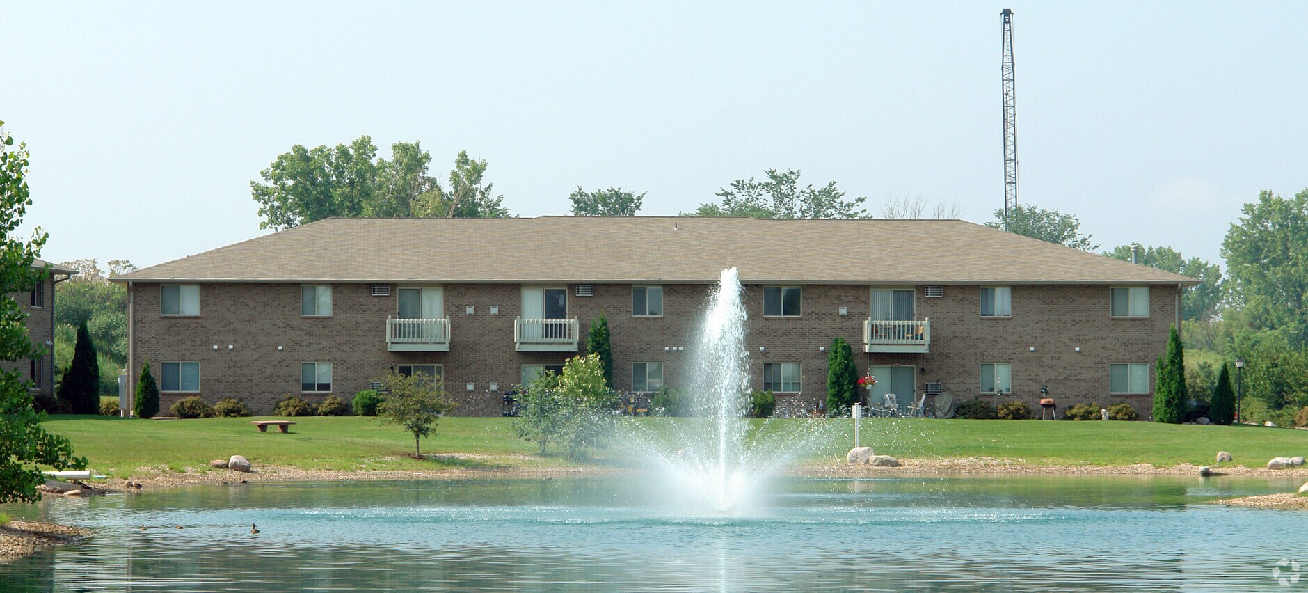 Lake Park Estates Apartments - Lake Park Estates Apartments