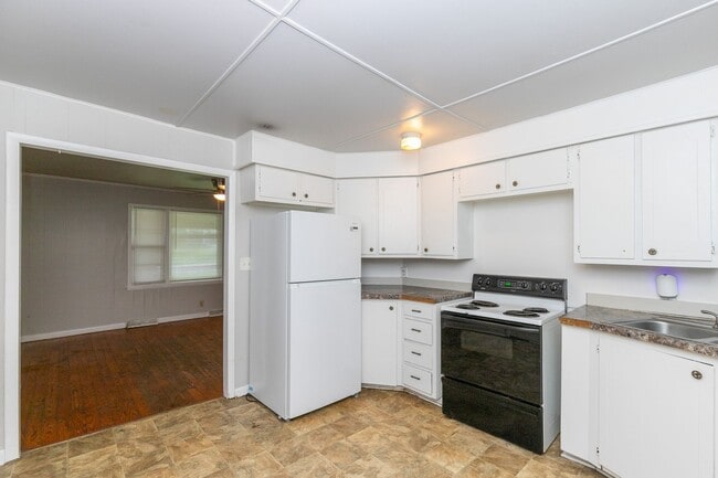 Photo - 1519 W Waldo Ave