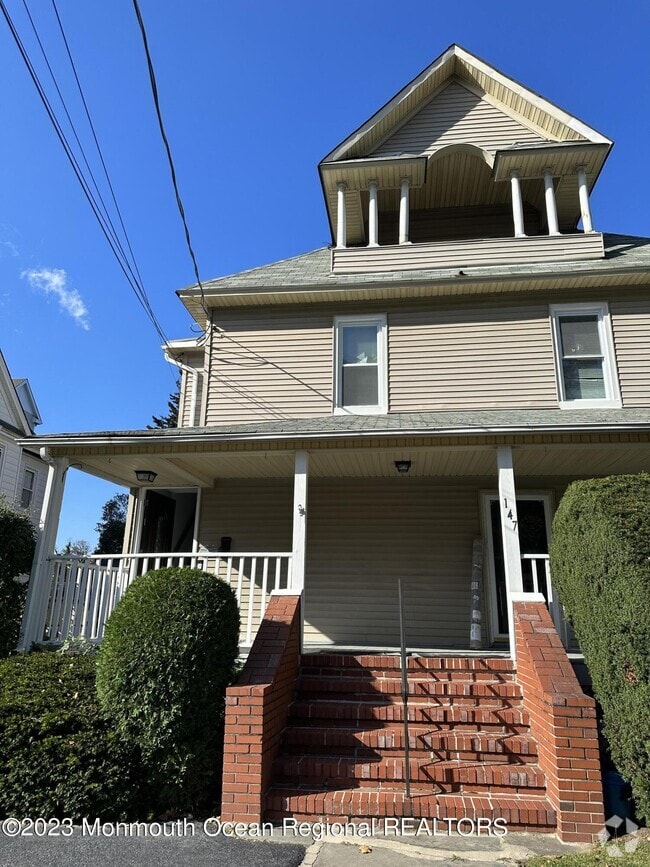 Building Photo - 147 Pavilion Ave Rental