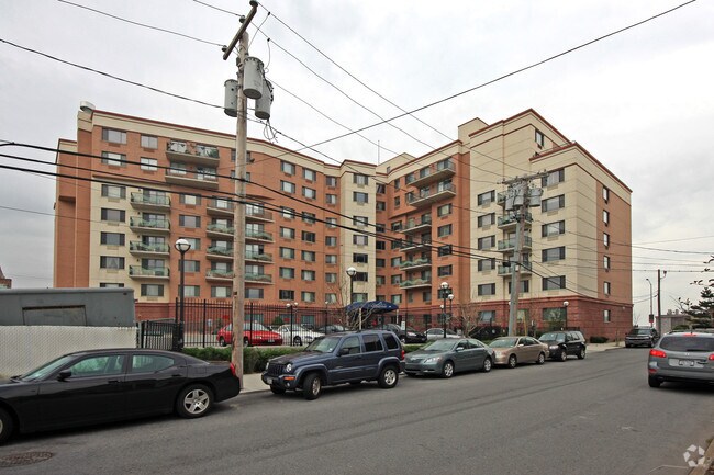 Photo - Ocean Grande Apartments