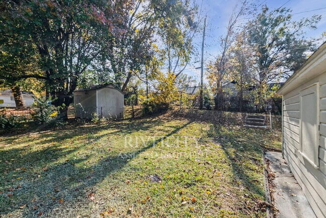 Photo - A MUST SEE !!!! FULLY RENOVATED AND SECTION 8 WELCOMED !!!!!