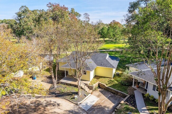 Photo - 3535 Balboa Cir