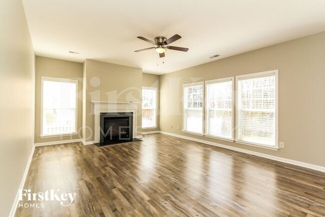 Photo - 10622 Quarrier Dr