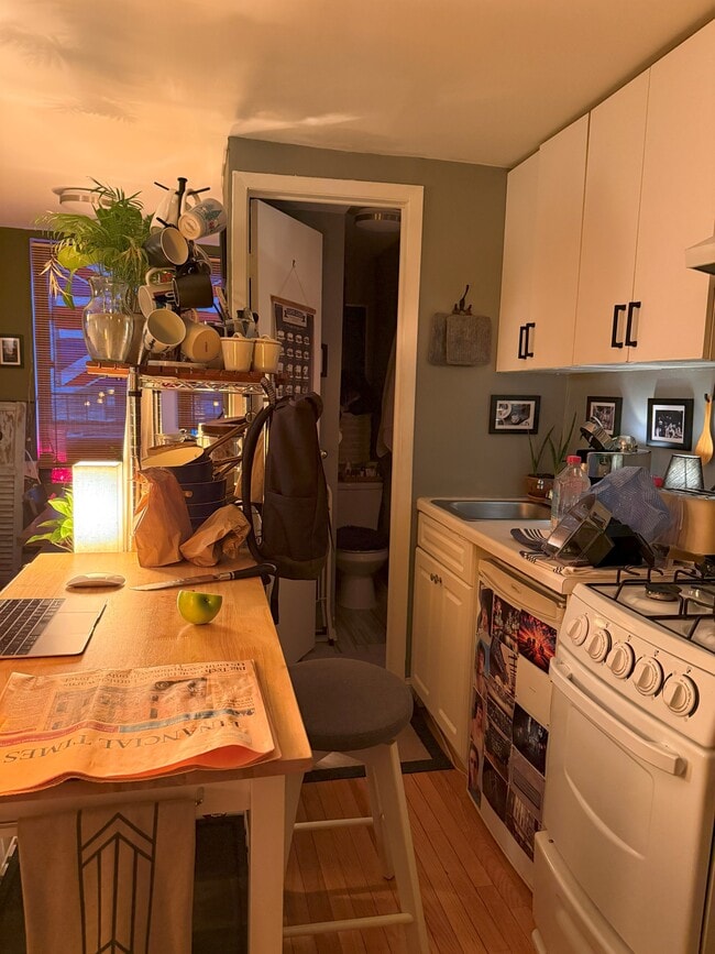 Photo - 102 Saint Mark's Place