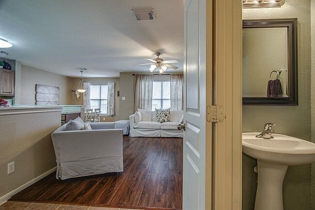 Photo - 1618 Grable Cove Ln