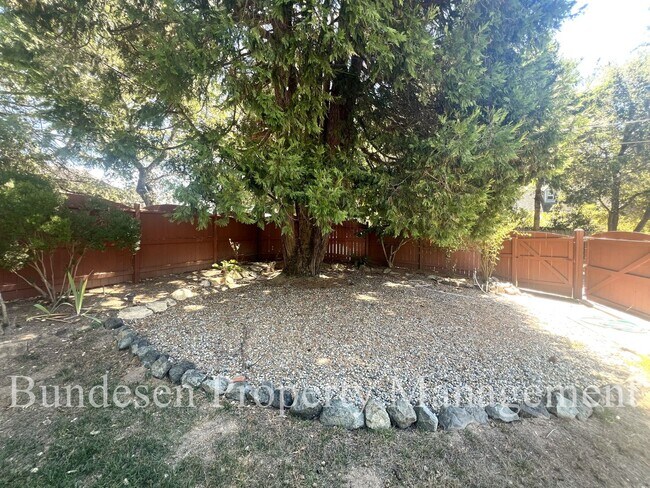 Photo - 6030 Fredricks Rd Unit A
