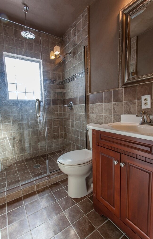 Photo - Adorable 2 bed/1 bath home with garage and...