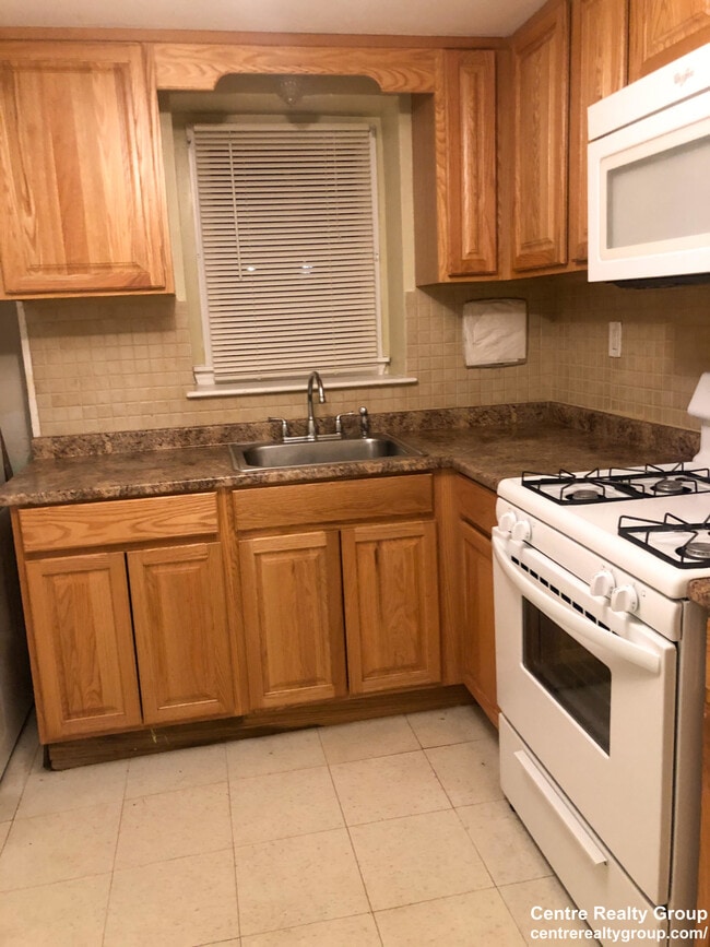 Photo - 21 Weymouth Ave Condo Unit 1