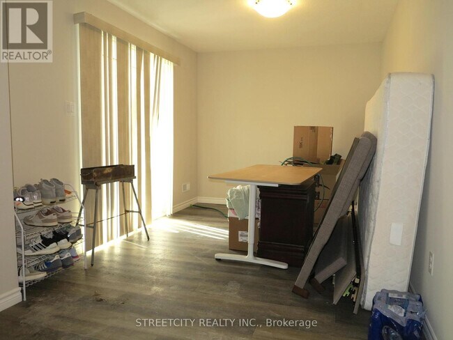 Photo - 435 Callaway Rd