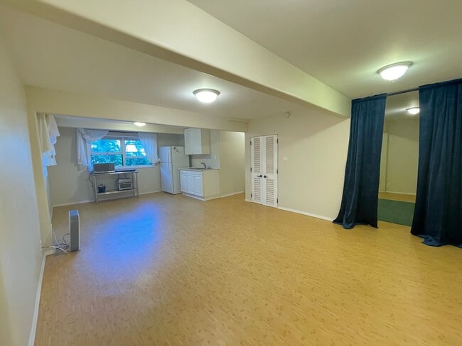 Photo - 1 bedroom 1 bath close to town