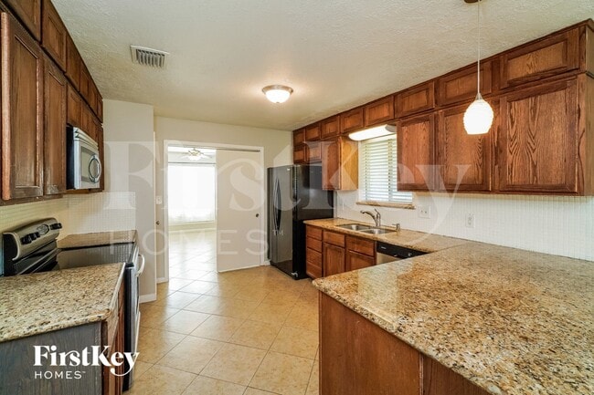 Photo - 4611 White Cloud Ln