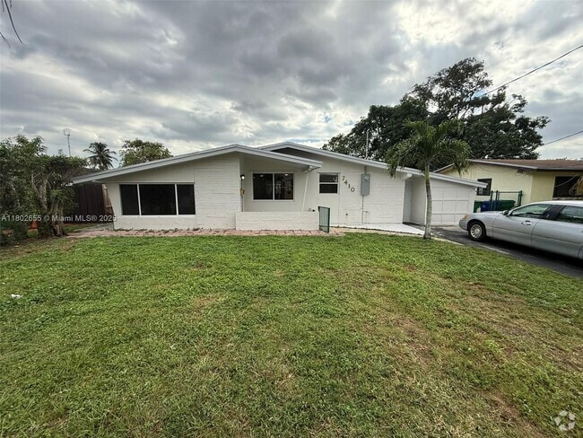 Building Photo - 7410 Granada Blvd Rental