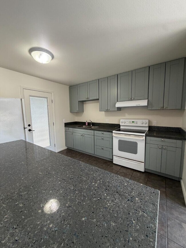 8209 Jema Way