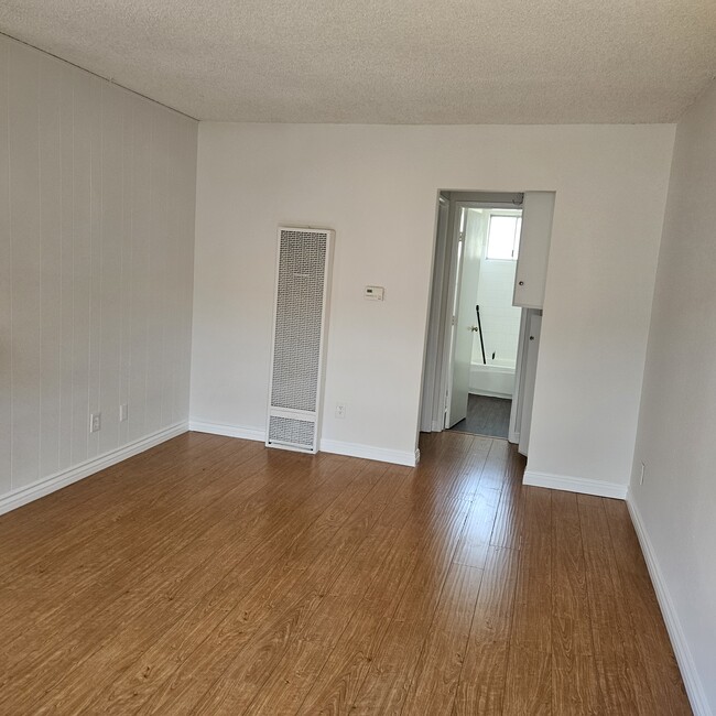 Photo - 8809 Etiwanda Ave Apartments Unit 22