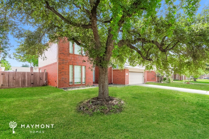 Photo - 4158 Surreydon Dr