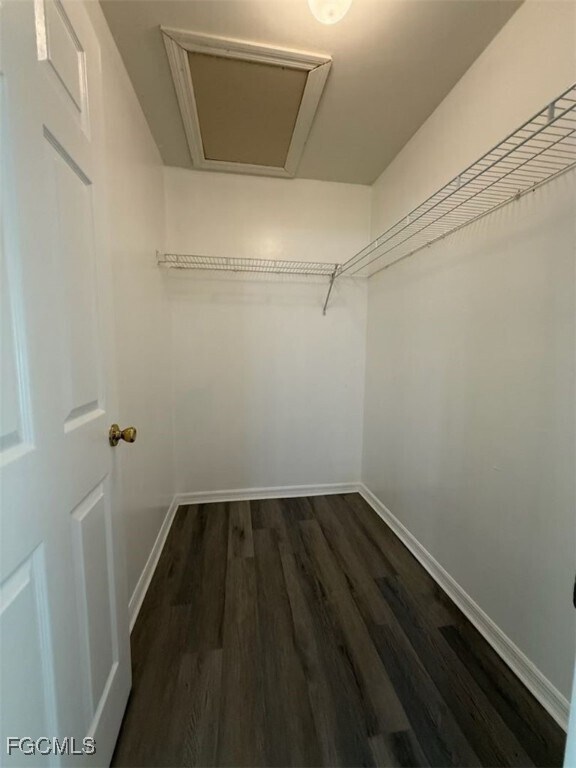 Photo - 2415 Herb Ave S