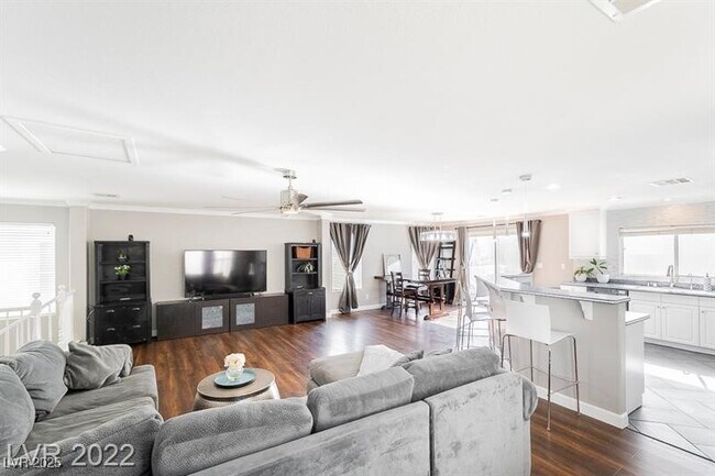 Photo - 9761 Splendor Sky Ave