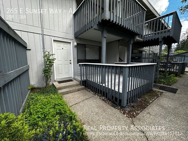 Photo - 265 E Sunset Way Apartment Unit A