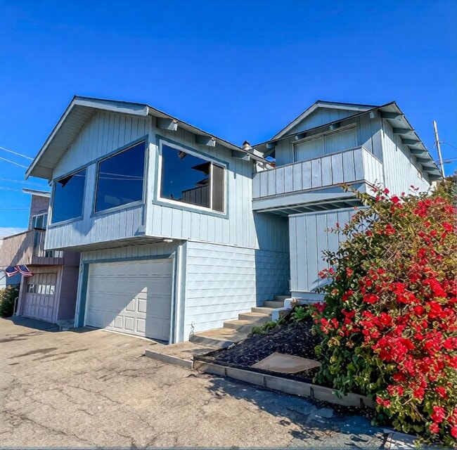 Photo - 1618 Square Foot Tri-Level Home in Cayucos with Ocean Views