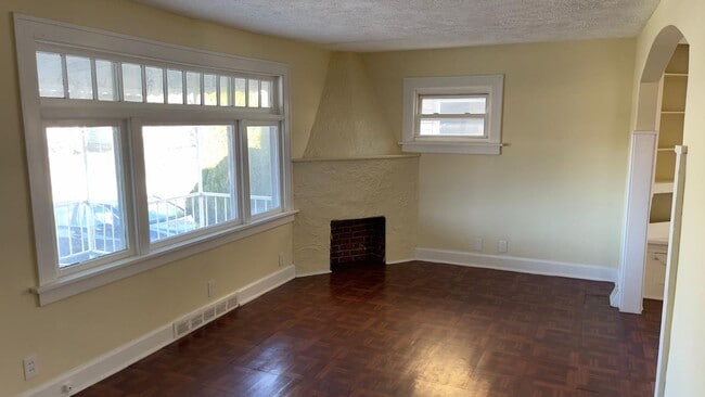 Photo - 3 Bedroom Home