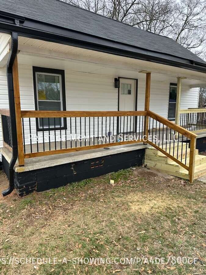 Photo - 401 Holmes St