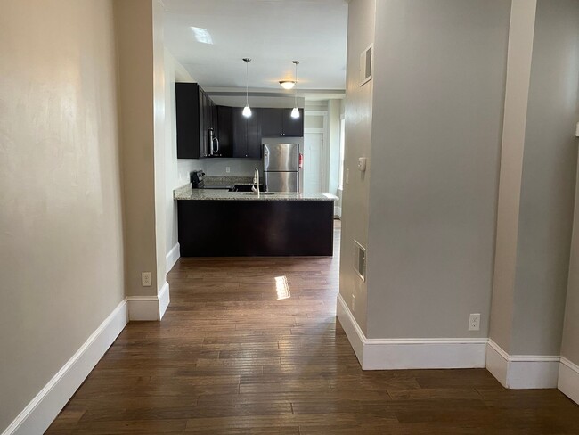 Photo - 528 E King St Unit Apt. 1